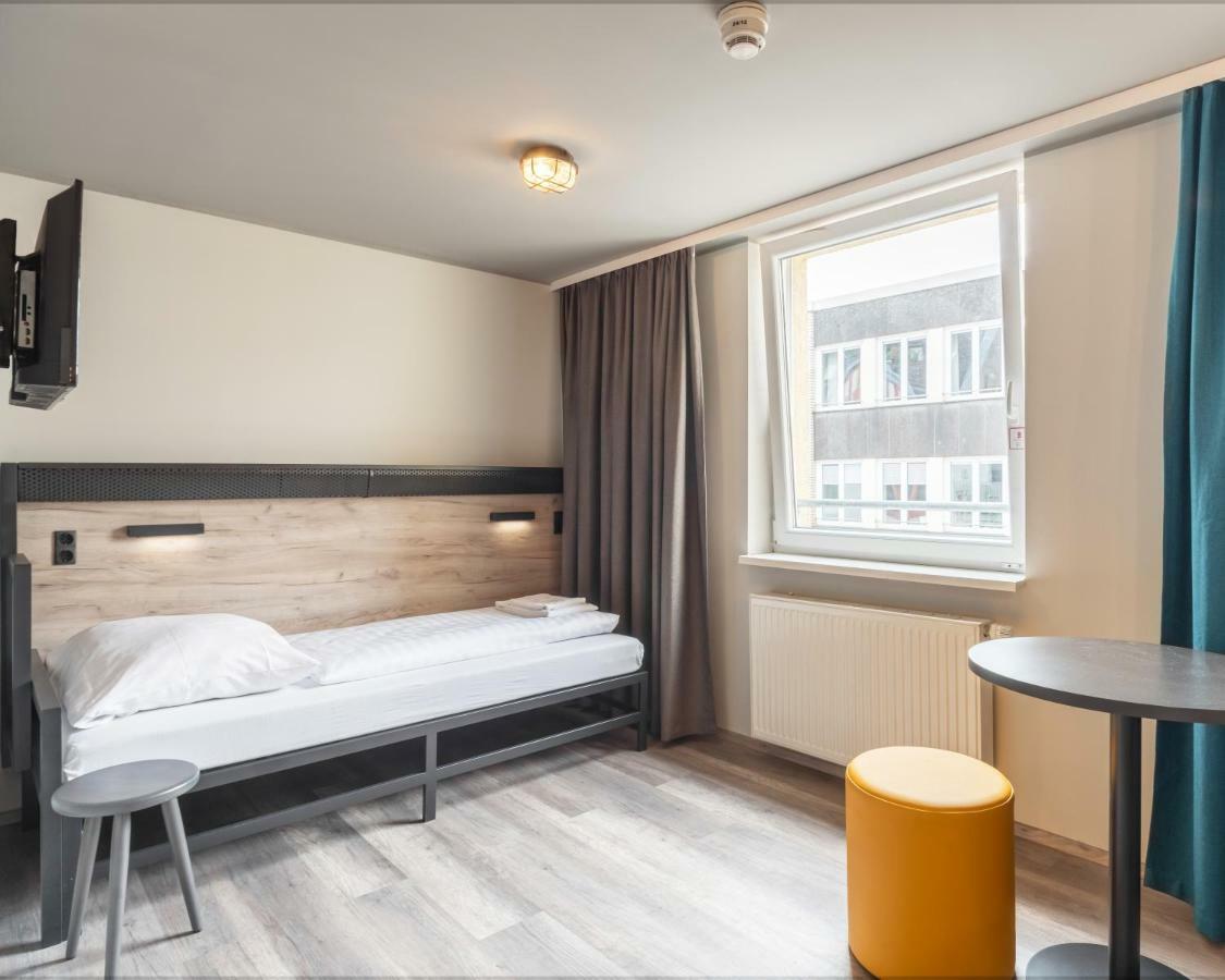 เอแอนด์โอ แฟรงค์ฟิร์ต กัลลุสวาร์เทอ Hotel Frankfurt am Main ภายนอก รูปภาพ